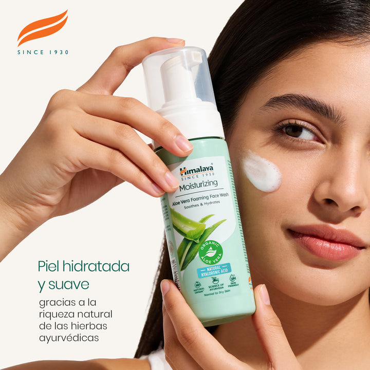Himalaya Jabón facial espumoso hidratante de aloe vera, 150 ml