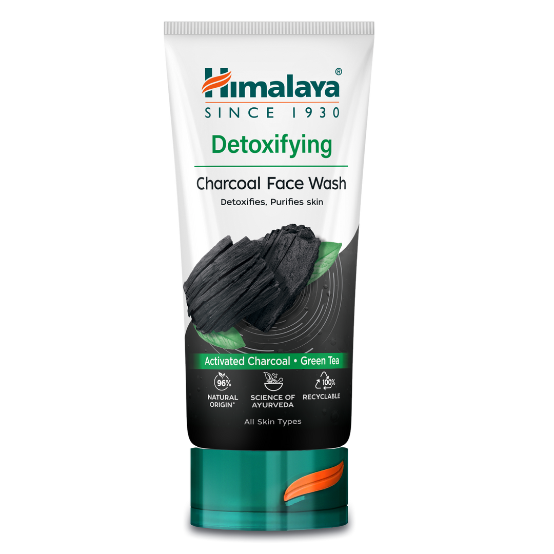 Lavado facial desintoxicante con carbón activado y té verde 150 ml
