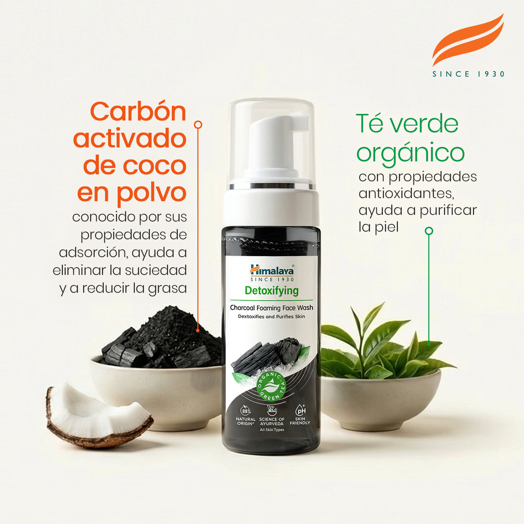 HIMALAYA ESPUMA LIMPIADORA FACIAL DE CARBÓN PURIFICANTE DE 150 ML